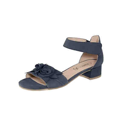 Sandale mit effektvoller, aufgesetzer Blütenapplikation. Schuhweite: G 2