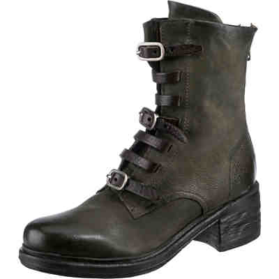261212-0401 Schnürstiefeletten
