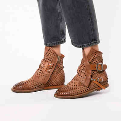 Tamu Cut Out-Stiefeletten 2