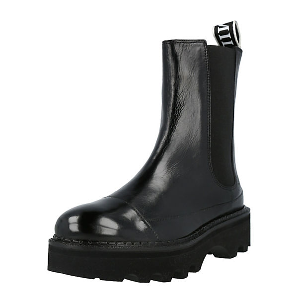chelsea boots