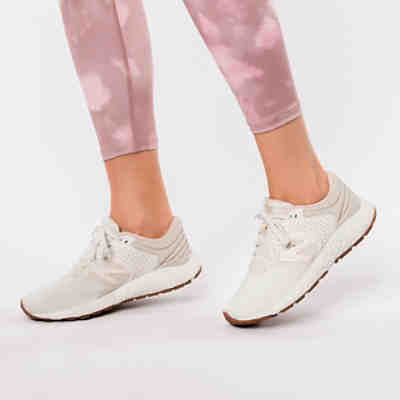 Wmns Fresh Foam 520 V7 Laufschuhe 2