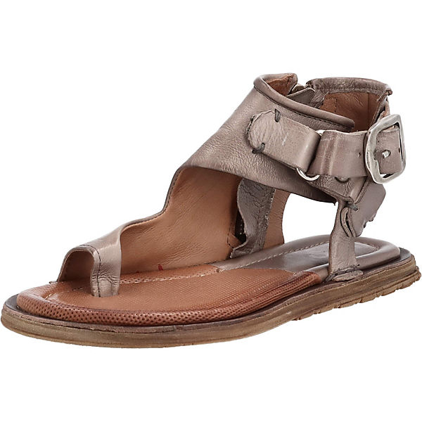Sandale Klassische Sandalen