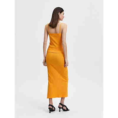 Top Laury Tops 2
