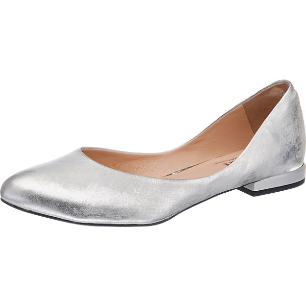 Eksbut Ballerinas