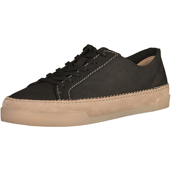 Clarks Sneakers