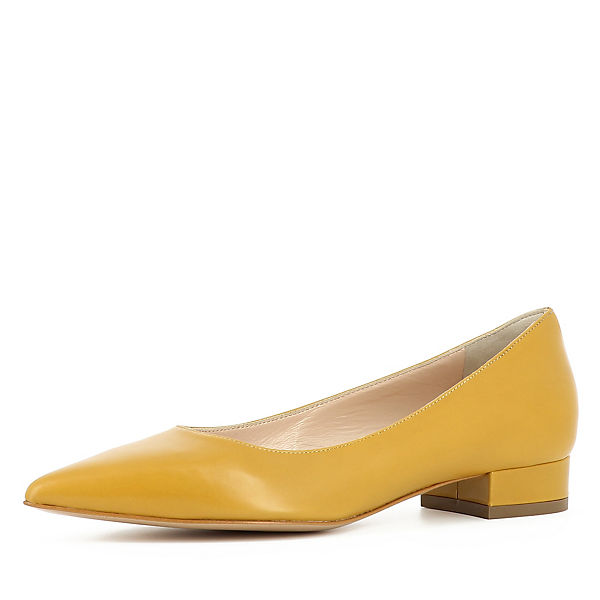 Evita Shoes Pumps