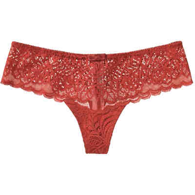 String Amourette Spotlight