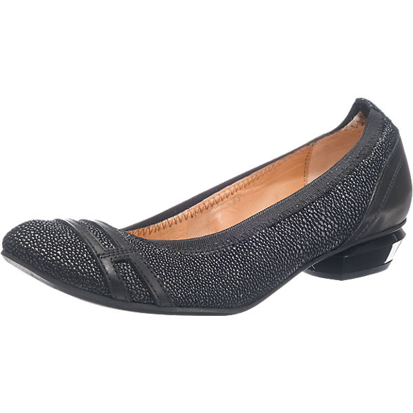Tiggers® Sunny Ballerinas