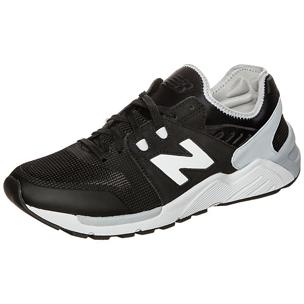 New Balance ML009-PHA-D Sneakers