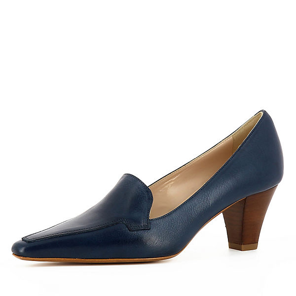 Evita Shoes Pumps