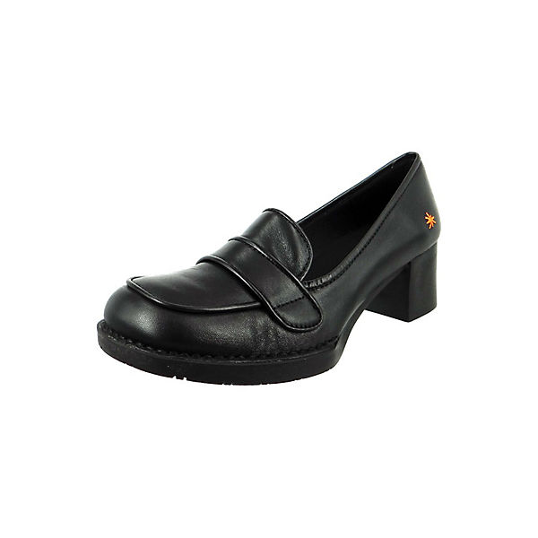 Pumps Bristol
