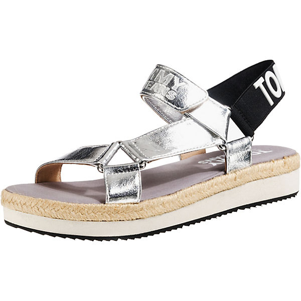 Fresh Modern Metallic Sandal Klassische Sandalen