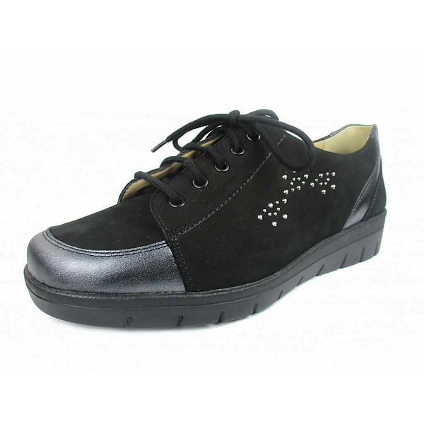 Schnürschuhe