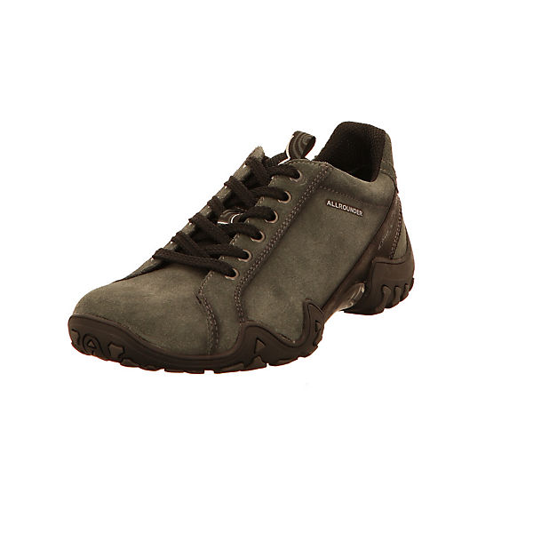 Schnürschuhe