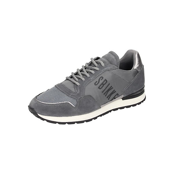 Sneakers Low