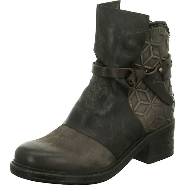 Biker Boots