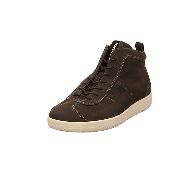 Sneakers High