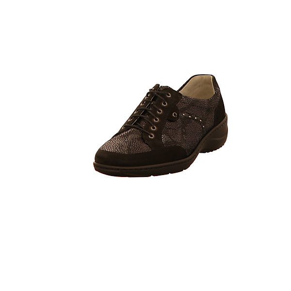 Schnürschuhe