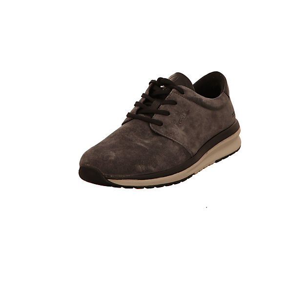 Sportliche Halbschuhe