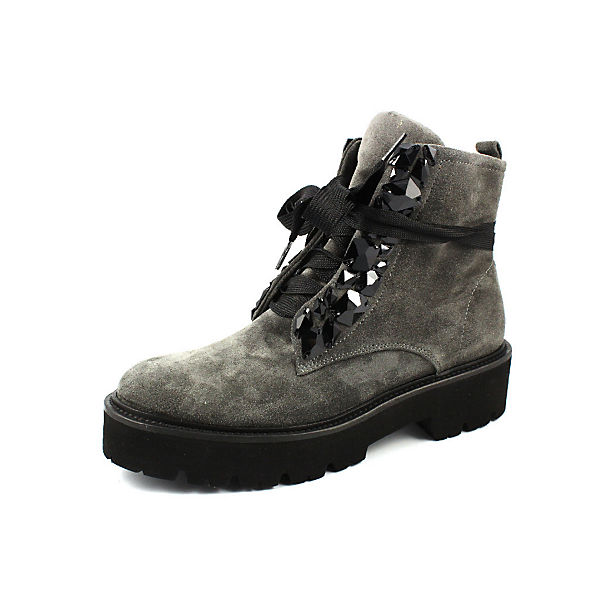 Schnürschuhe