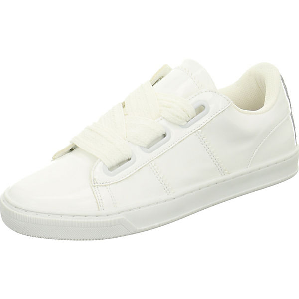 Schnürschuhe