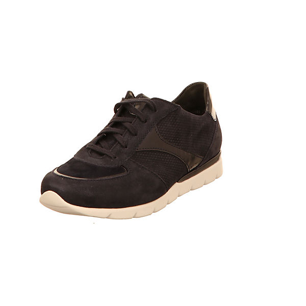 Schnürschuhe