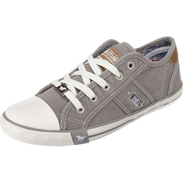 Sneakers Low