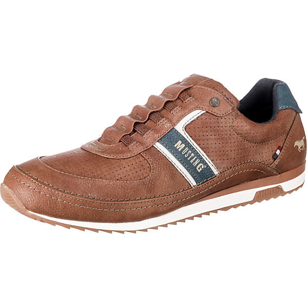 Schnürschuhe