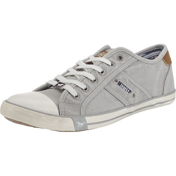 Sneakers Low