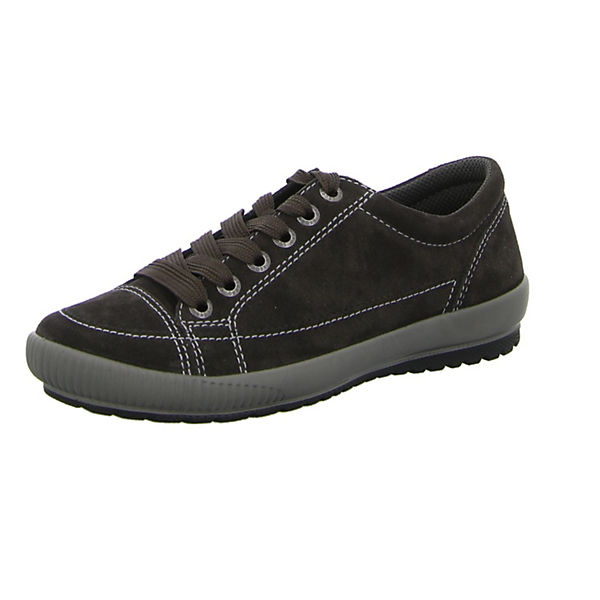 Schnürschuhe