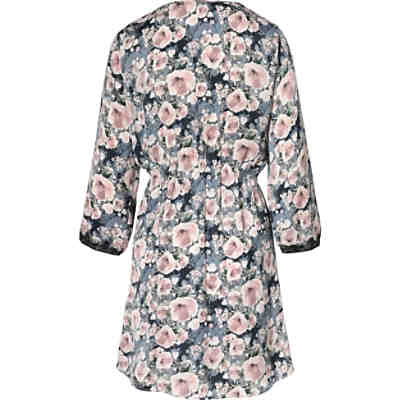 Kleid 2