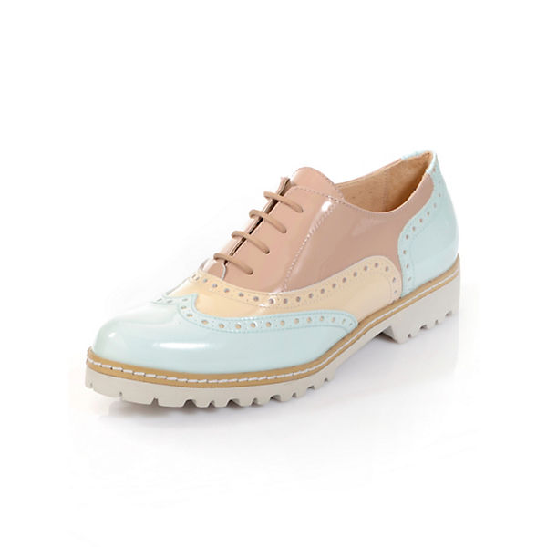 Schnürschuhe