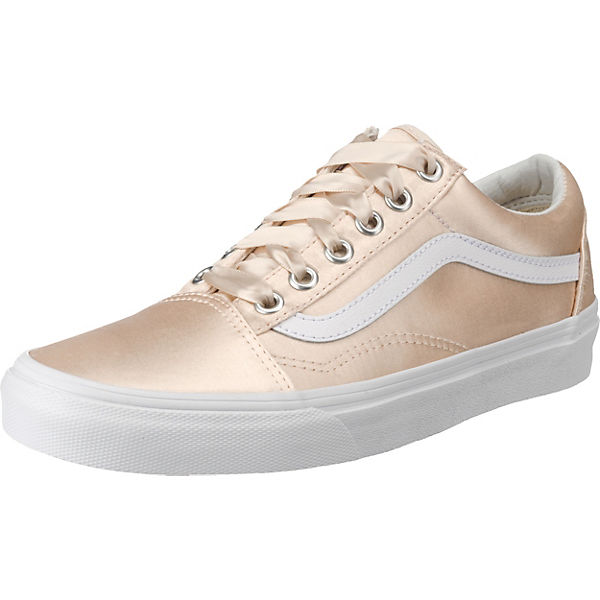 UA Old Skool Sneakers