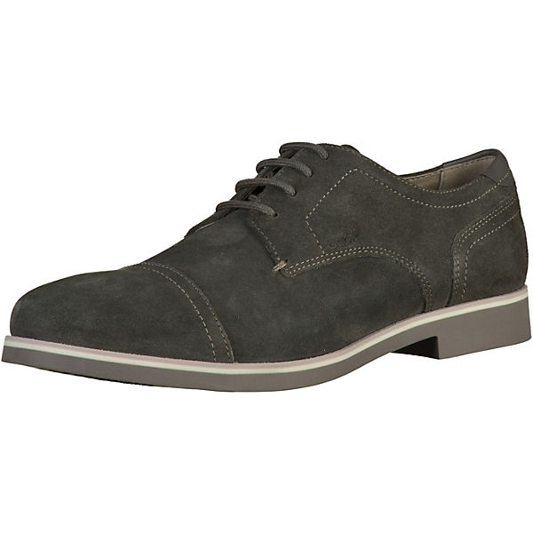Schnürschuhe