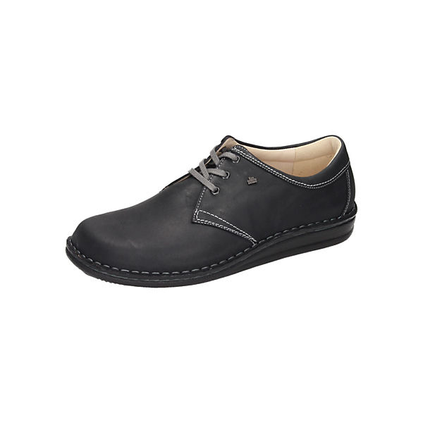 Schnürschuhe