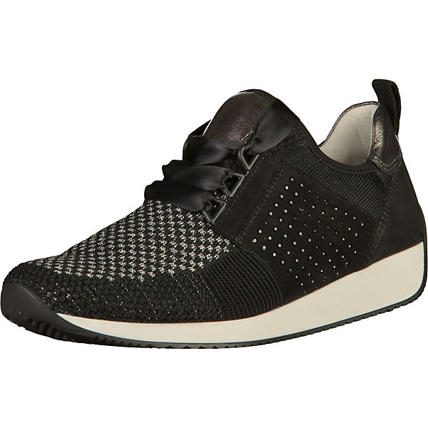 Sneakers High