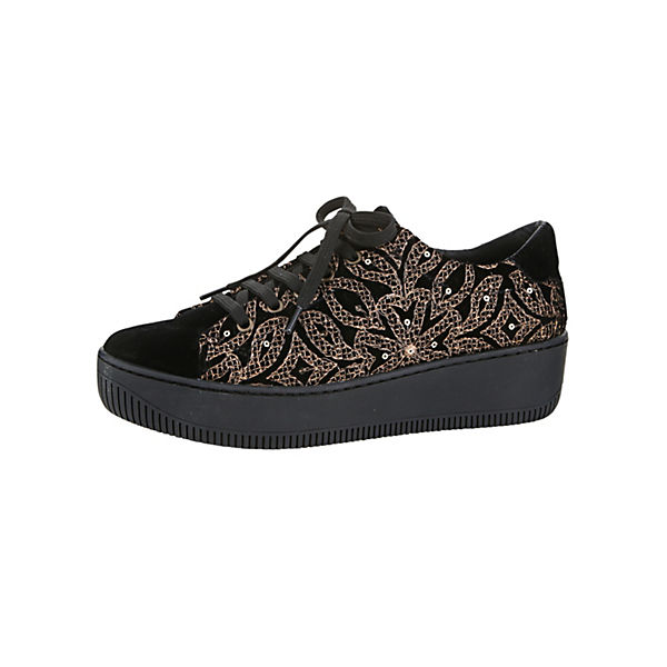 Schnürschuhe
