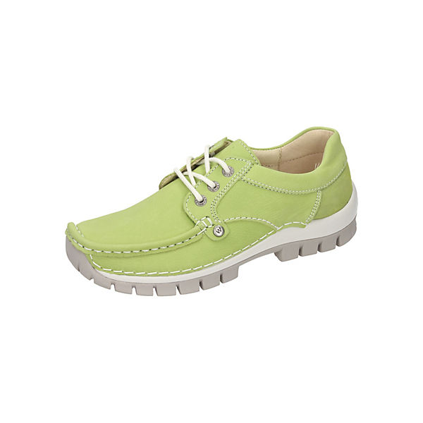 Schnürschuhe