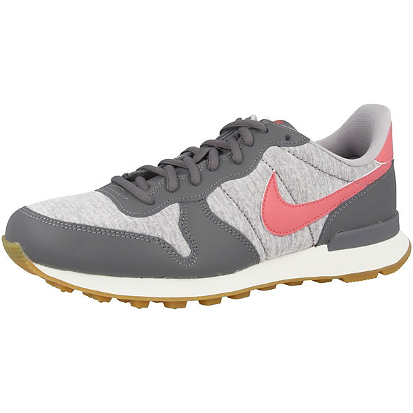 Internationalist Sneakers Low