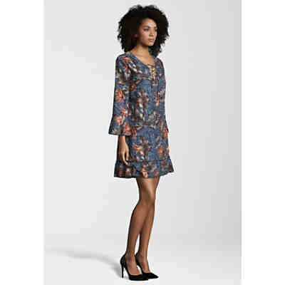 Kleid 2