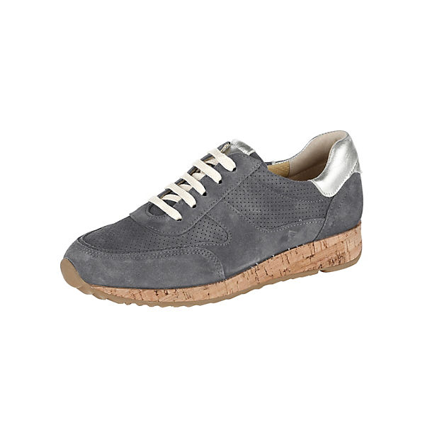 Schnürschuhe