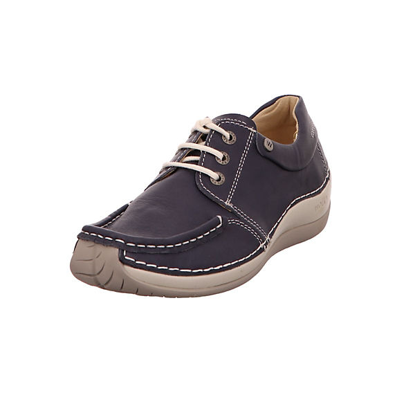 Schnürschuhe