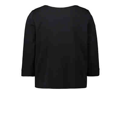Sweatshirt 2