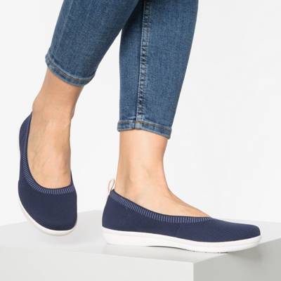 Ayla Paige Klassische Ballerinas 2