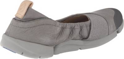 clarks tri adapt ballerina