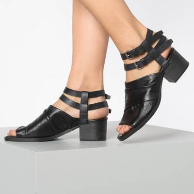 Klassische Sandaletten 2