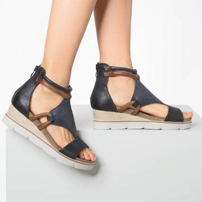 Klassische Sandalen 2