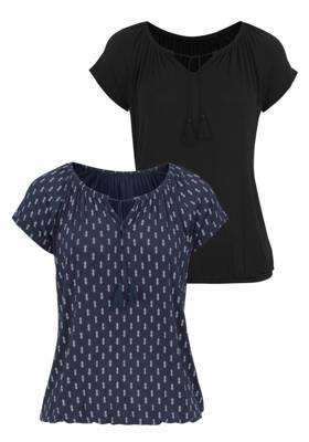 Shirts (2 Stück) Alloverdruck und Uni