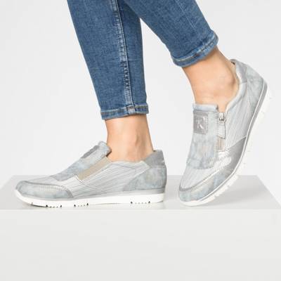 Klassische Slipper 2