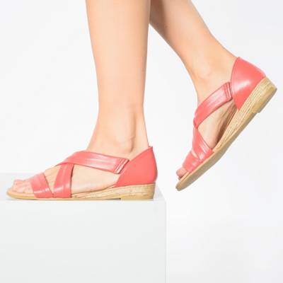 Klassische Leder Sandalen 2